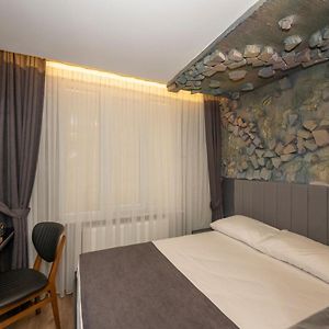 Budget Single Room